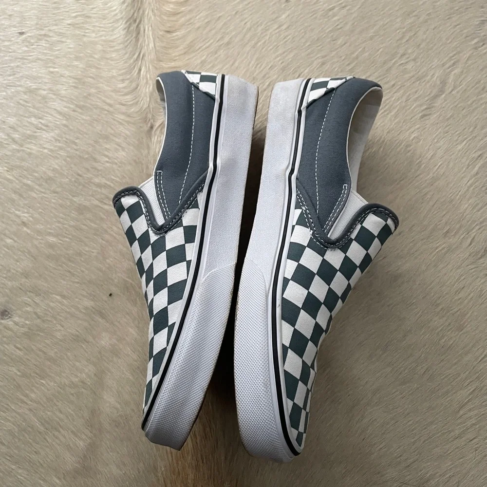 Vans gray and White Checkerboard Sneakers - Picture 4 of 5